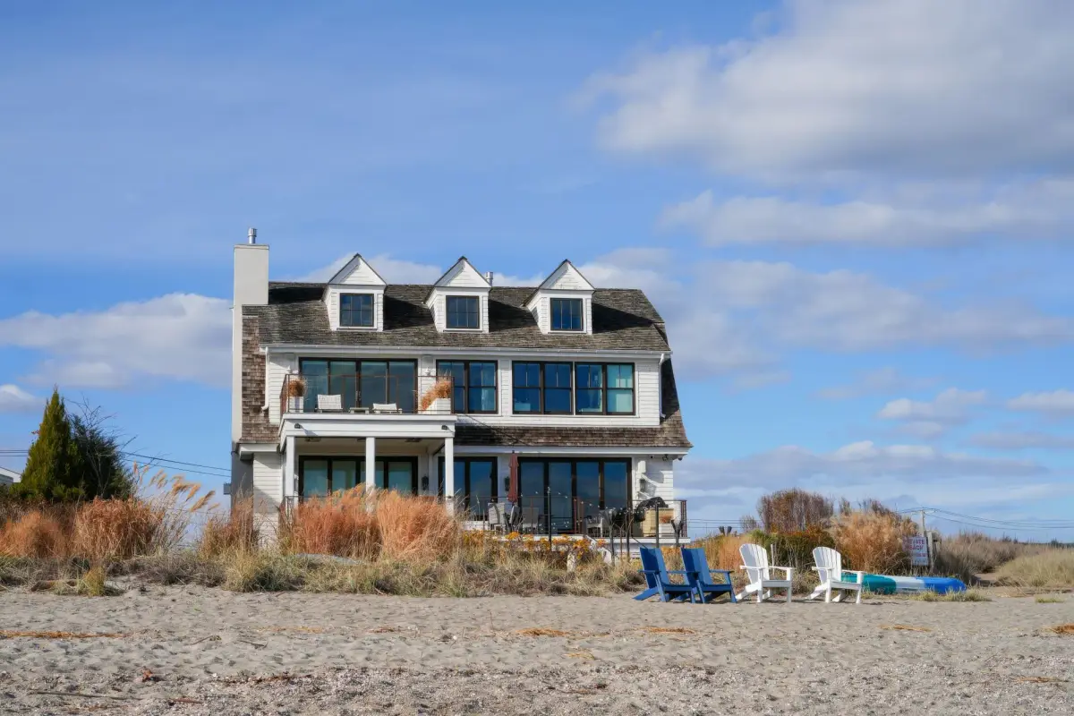 Coastal cottage home in Montauk, NY
