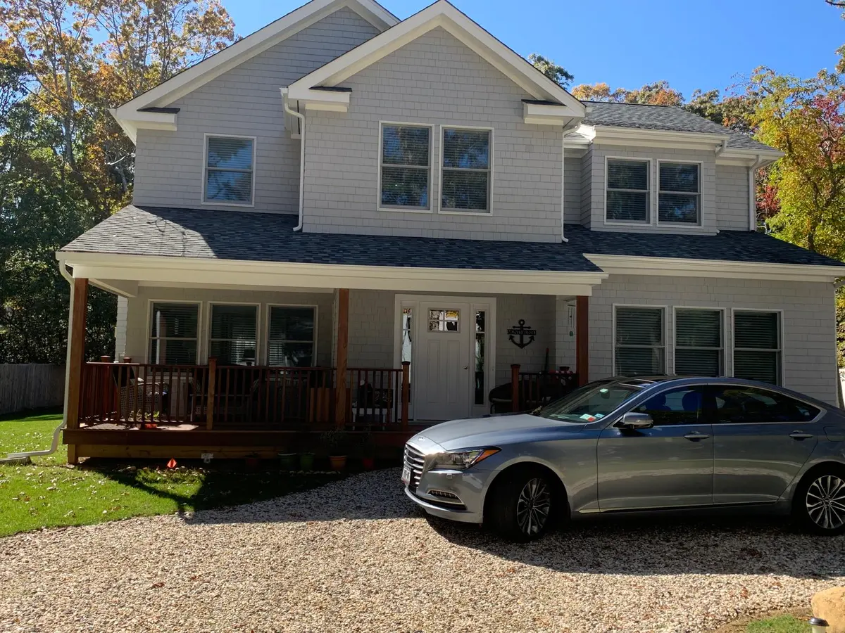 Painting contractor residential work in East Hampton, NY